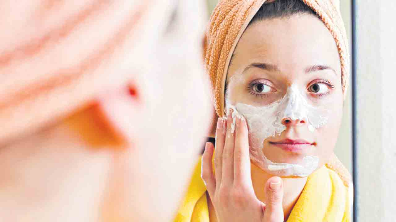 కాబోయే అమ్మకు మేకప్‌?