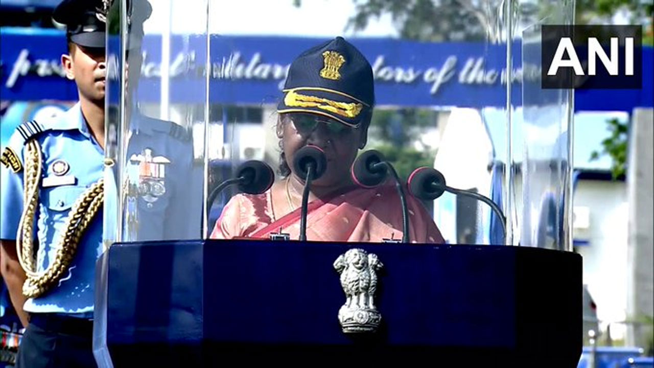 President Droupadi Murmu: ఎయిర్‌ఫోర్స్‌లో మ‌హిళా ఆఫీస‌ర్ల‌ను రిక్రూట్ చేయ‌డం సంతోష‌క‌రం:  రాష్ట్ర‌ప‌తి ముర్ము