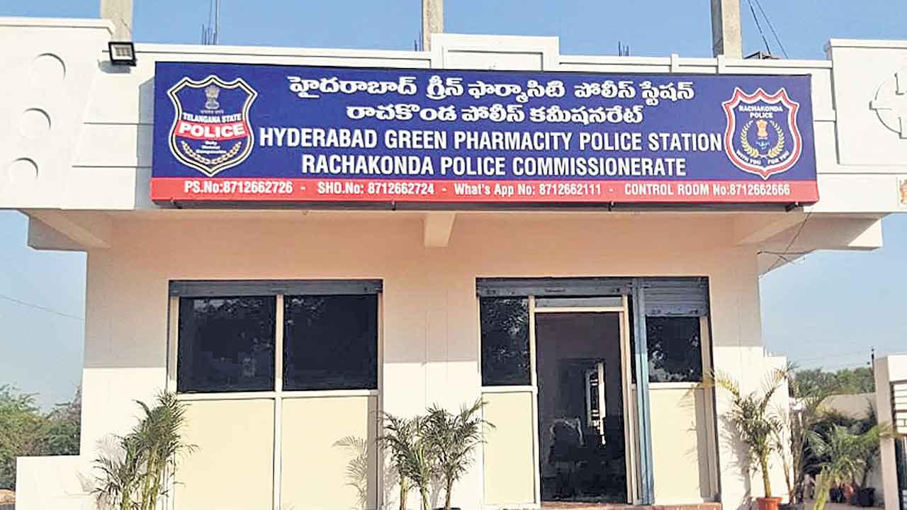 సకల సౌకర్యాలతో..