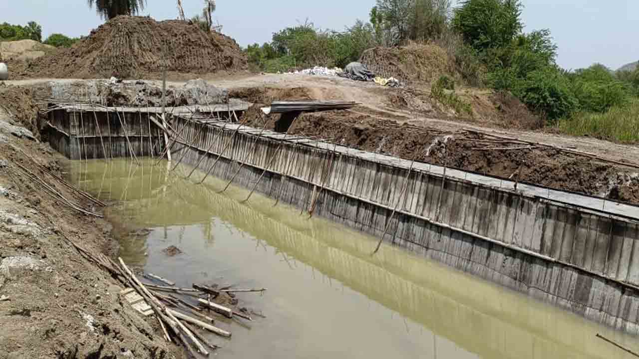 చివరి మడినీ తడిపేలా..