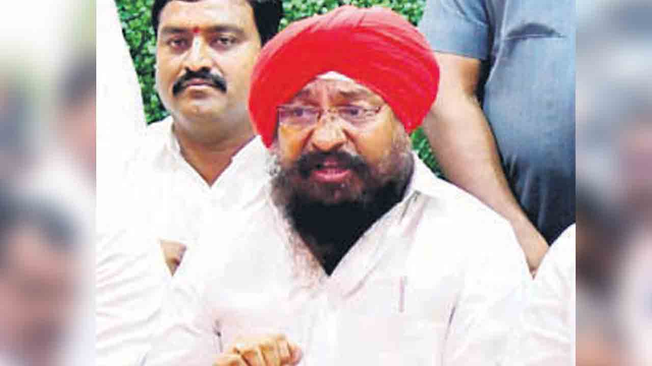 బండీ.. ఏ ముఖంతో ప్రజల దగ్గరికెళ్తవ్‌