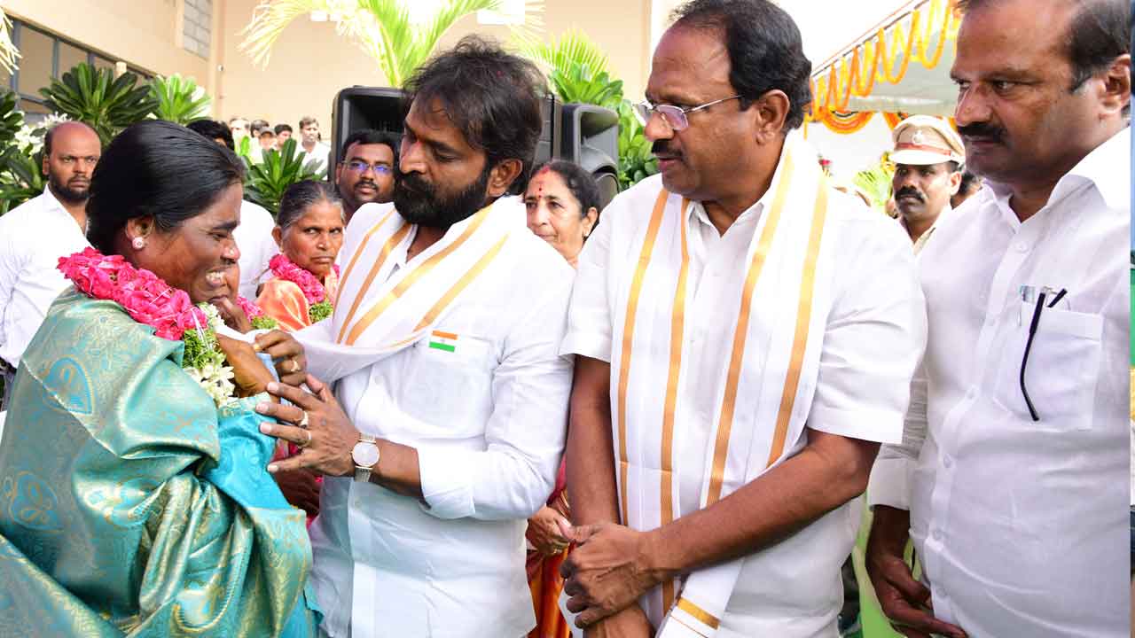 జయజయహే తెలంగాణ