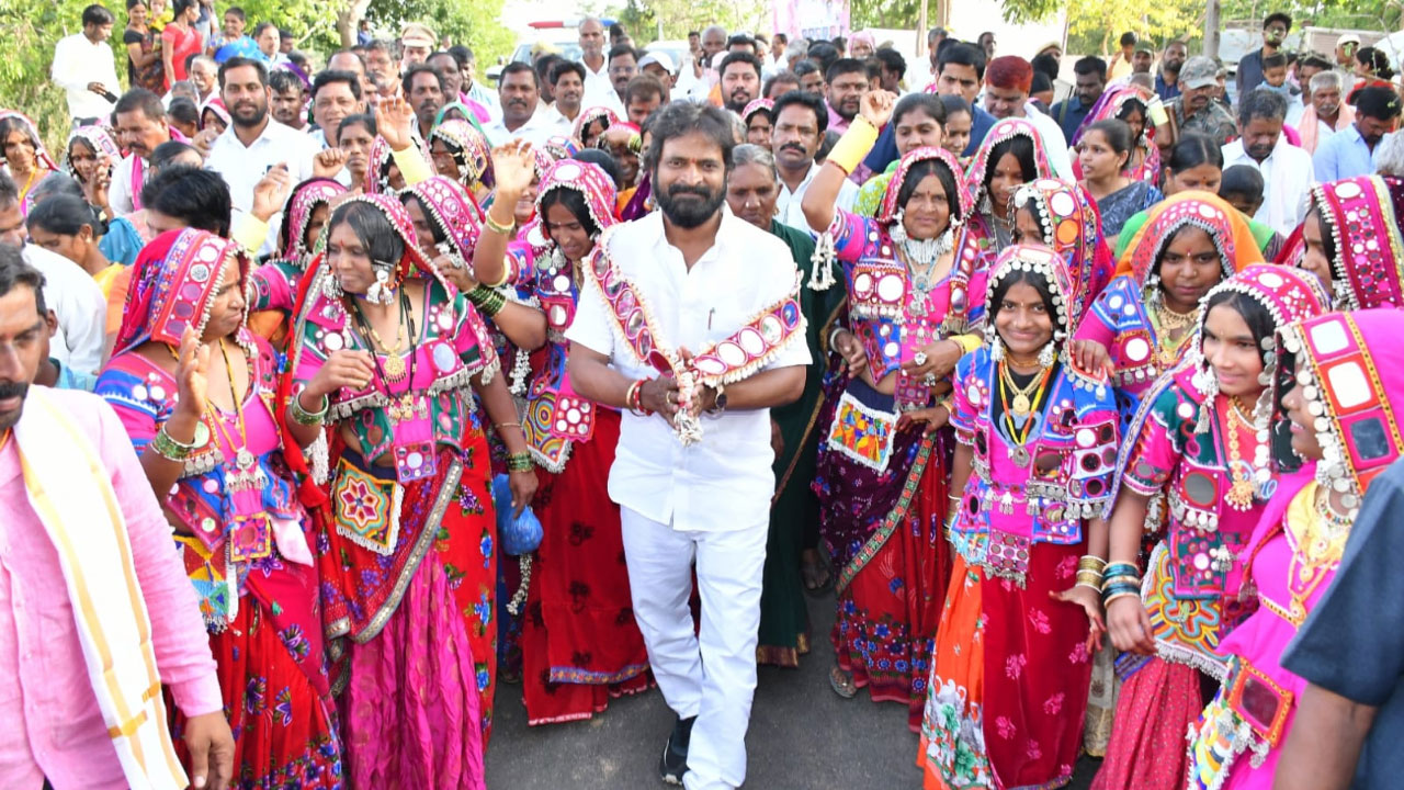 Srinivas Goud | స్వయం పాలనలో గిరిజనుల అభివృద్ధి.. ప్రతి తండాకు బీటీ రోడ్లు : మంత్రి శ్రీనివాస్‌గౌడ్‌