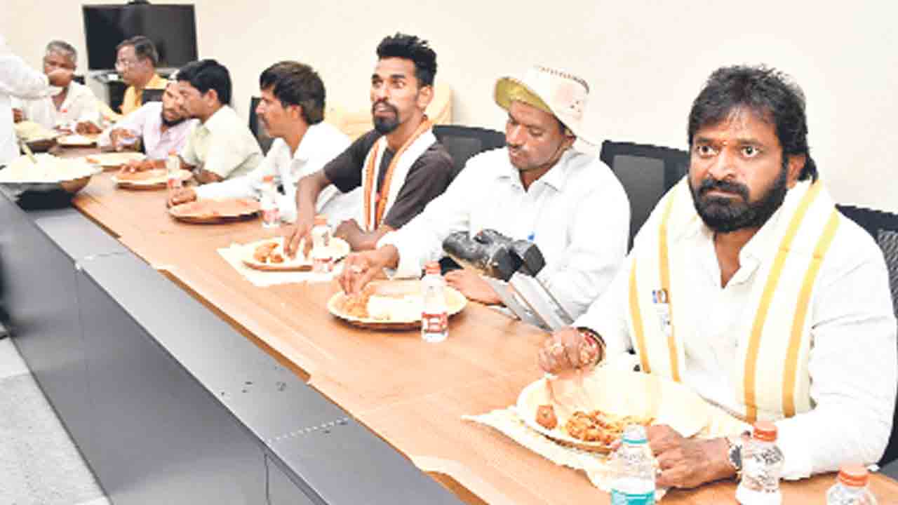 దివ్యాంగులకు అండగా ప్రభుత్వం