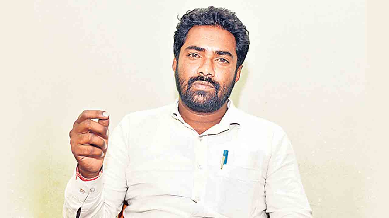 ఎన్ని ఫీట్లేసినా నీళ్లు వల్లే