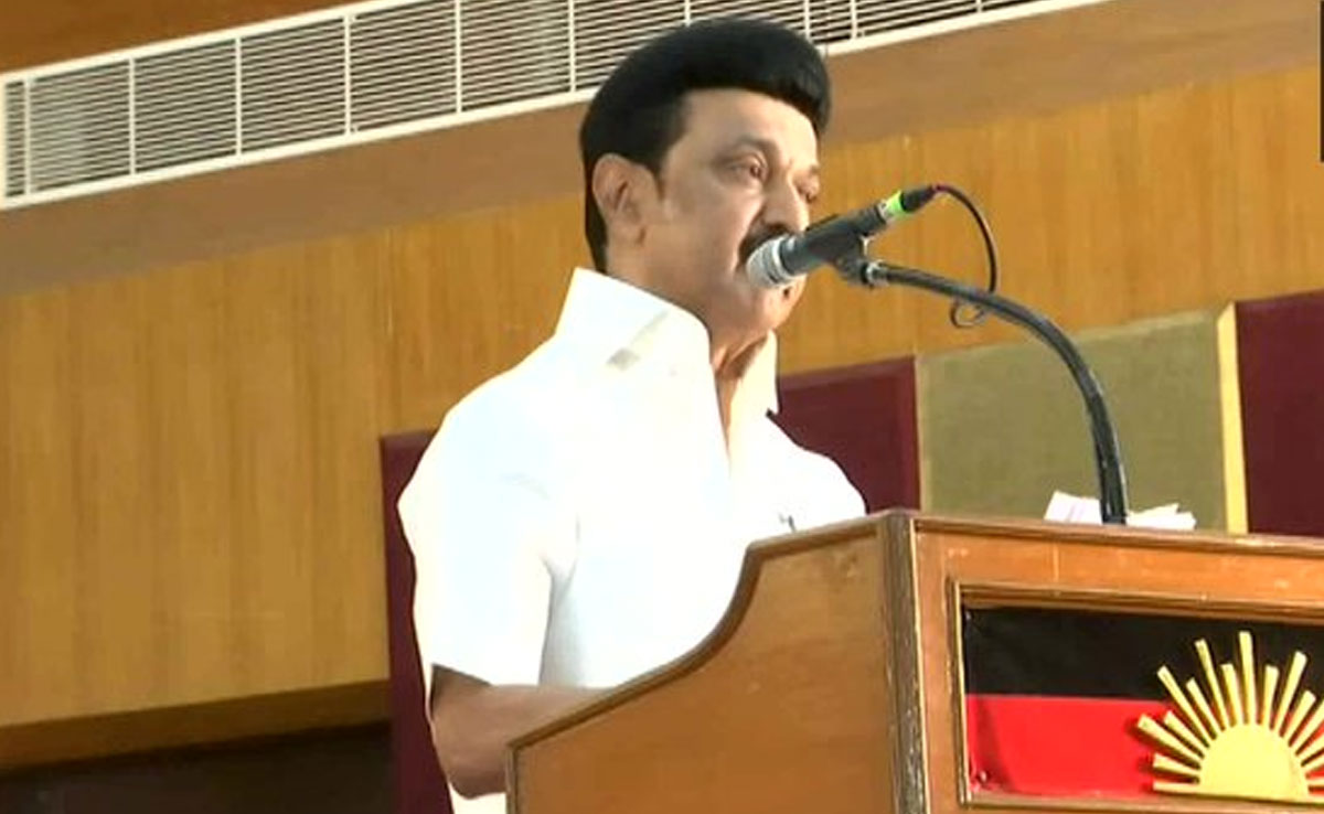 CM MK Stalin: దేశ ప్ర‌జ‌ల్ని ప్ర‌ధాని మోదీ క‌న్‌ఫ్యూజ్ చేస్తున్నారు: సీఎం స్టాలిన్‌