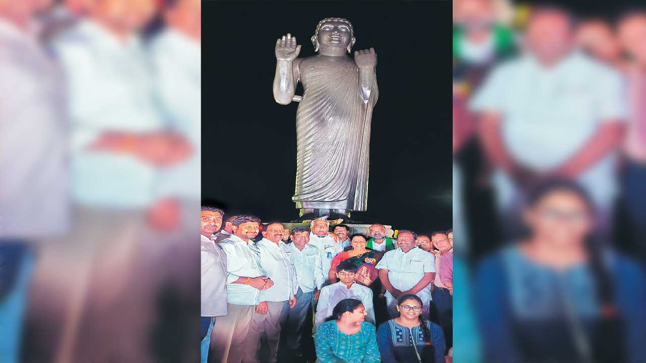 బుద్ధుడి మార్గం ఆచరణీయం