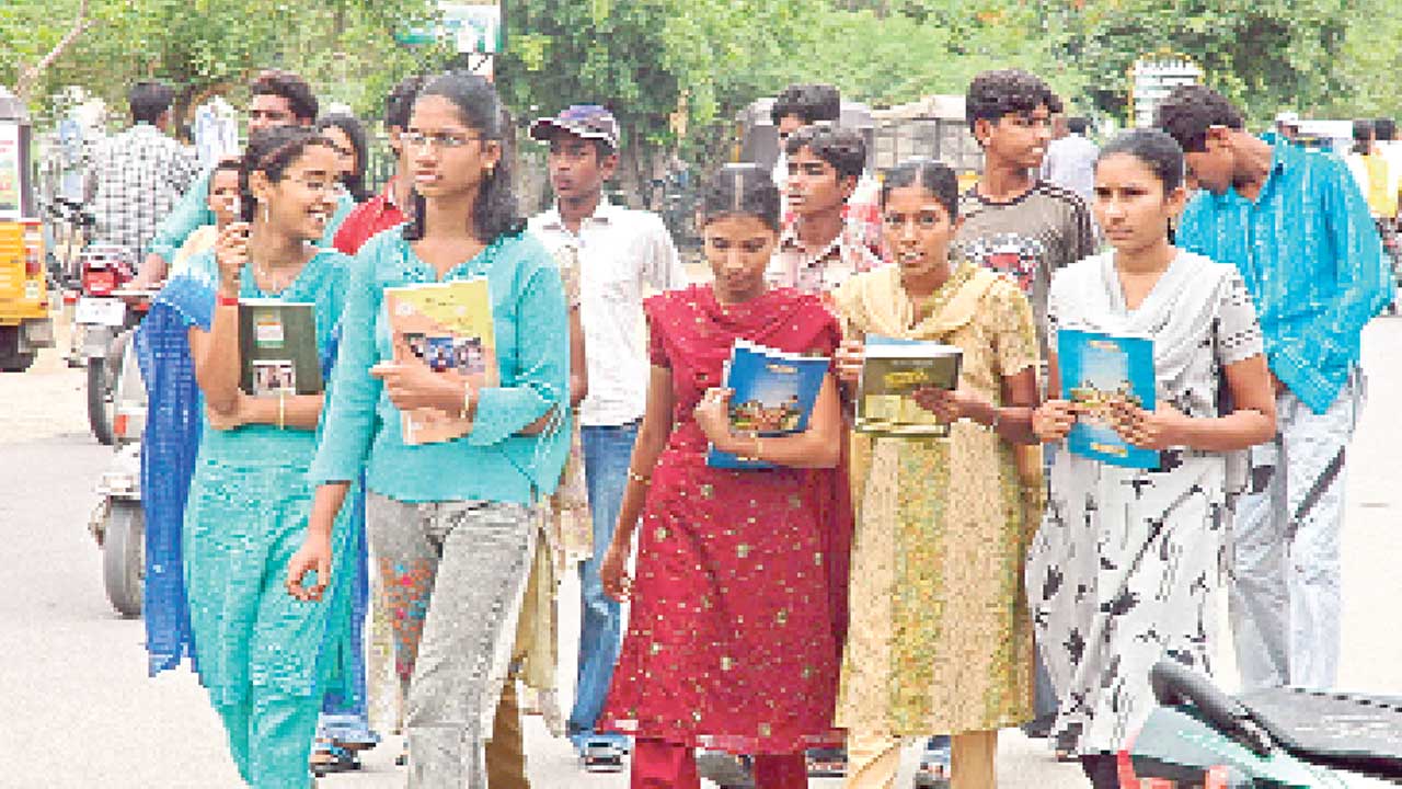 పెద్దపల్లి జిల్లాకు మరో డిగ్రీ కళాశాల