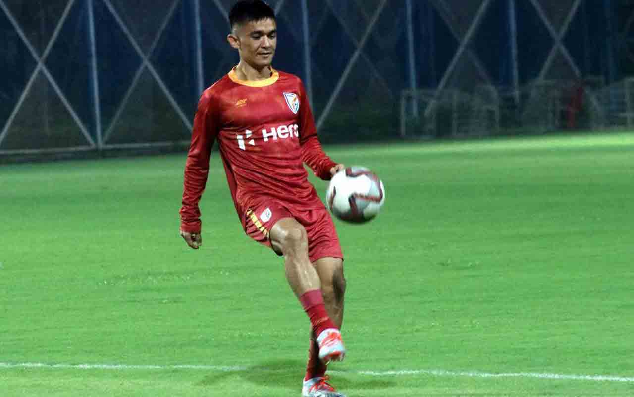 Sunil Chhetri | రిటైర్మెంట్‌ గురించి భారత స్టార్‌ ఫుట్‌బాలర్‌ కీలక వ్యాఖ్యలు.. మ‌రో రికార్డుపై కన్నేసిన ఛైత్రీ