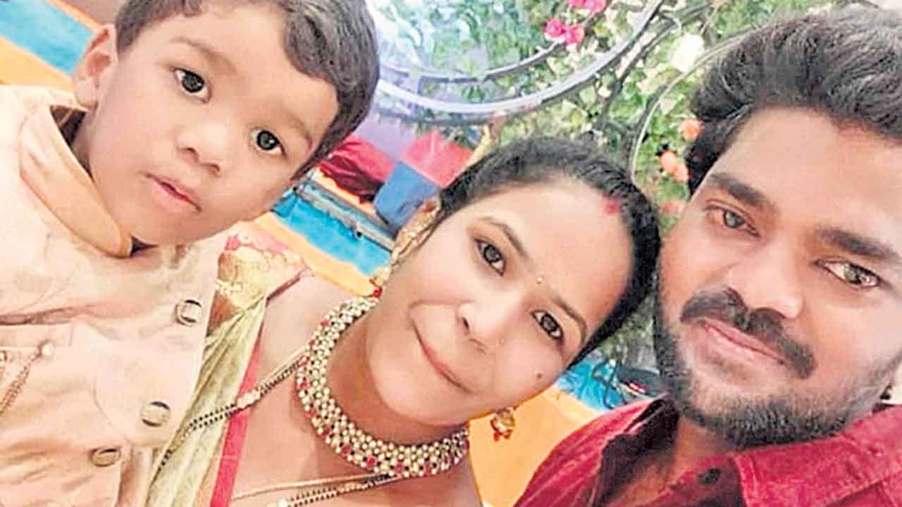 అత్తింటి వేధింపులకు వివాహిత బలి