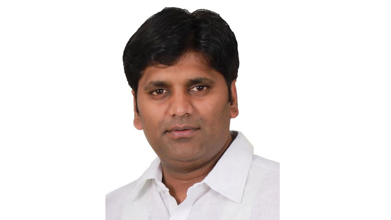 Rajeev Sagar | పోటీ ప‌రీక్ష‌ల‌ను ఆపేందుకు బీజేపీ కుట్ర‌లు : మేడే రాజీవ్ సాగ‌ర్