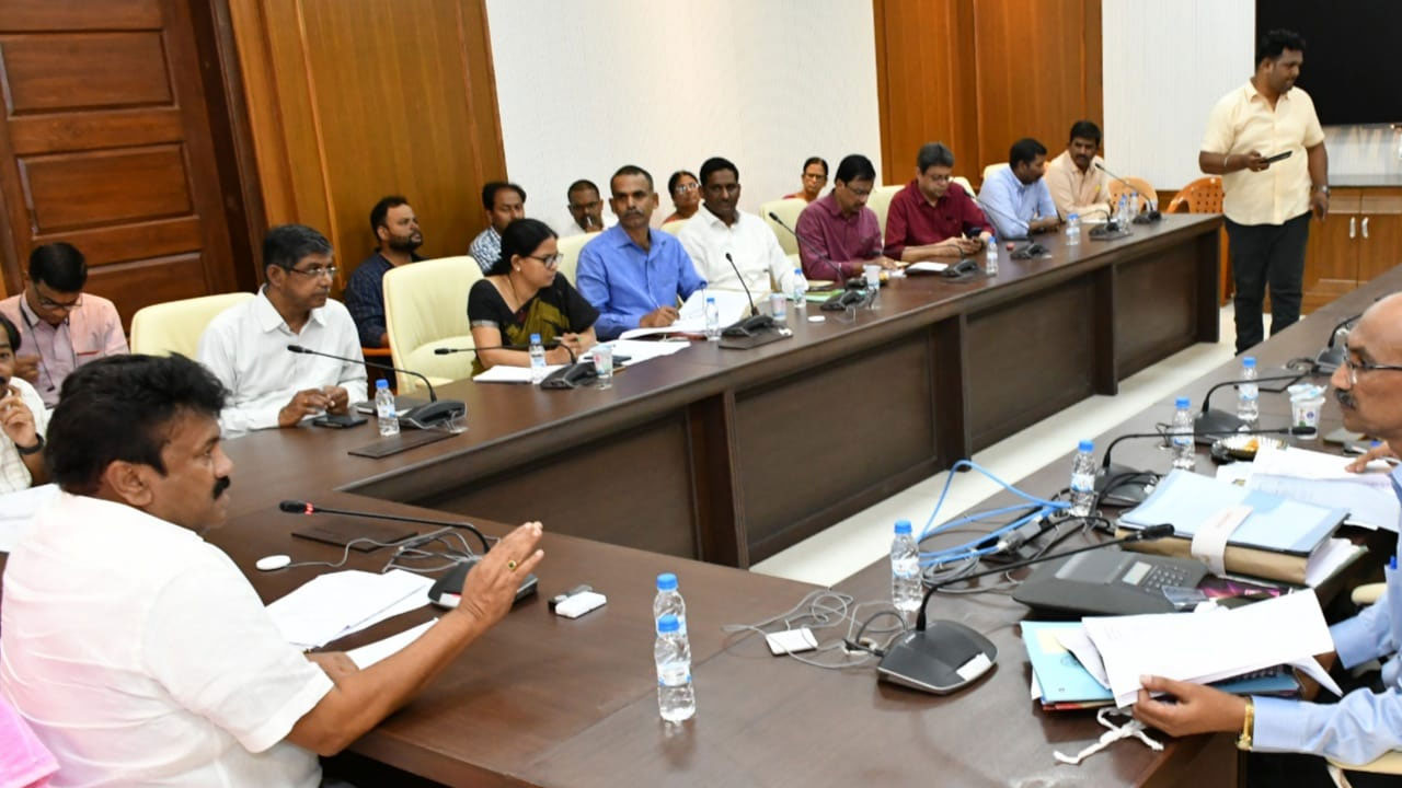 Bonalu Festival | 26 దేవాల‌యాల‌కు ప్ర‌భుత్వం త‌ర‌ఫున ప‌ట్టువ‌స్త్రాలు స‌మ‌ర్పిస్తాం : మంత్రి త‌ల‌సాని