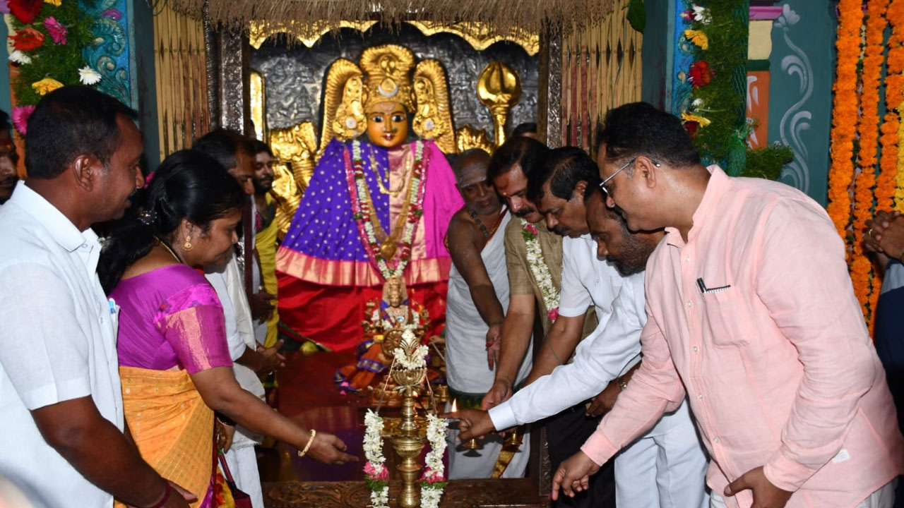 Warangal | భద్రకాళీ శాకాంబరి నవరాత్రోత్సవాలు ప్రారంభం