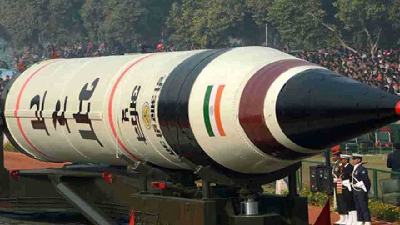 సరికొత్త అణ్వాయుధాలపై భారత్‌ దృష్టి