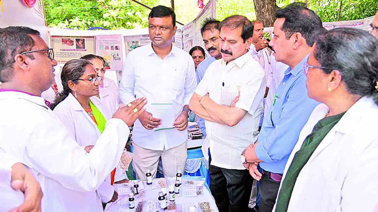 ఆరోగ్య తెలంగాణ లక్ష్యం