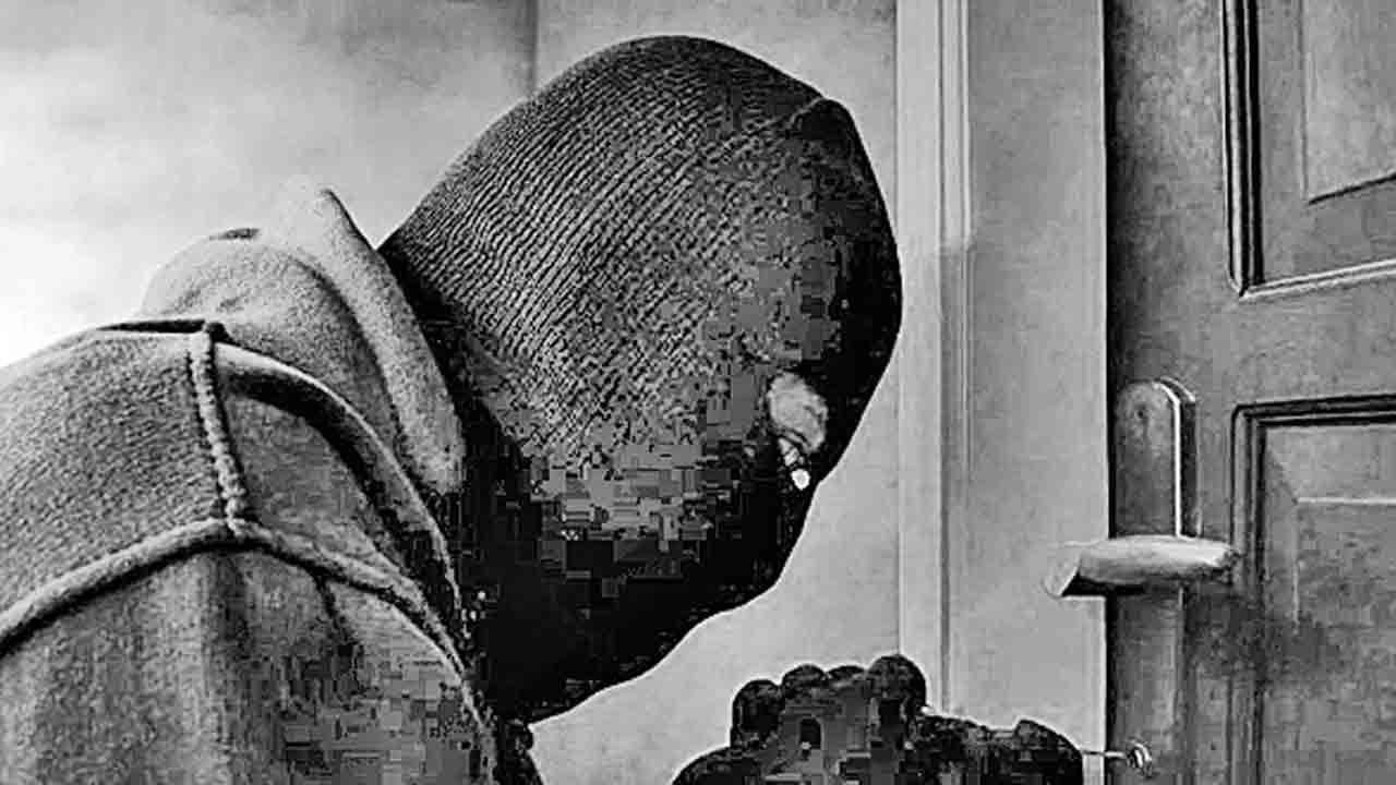 నేపాలీ పనివాళ్లా.? జాగ్రత్త