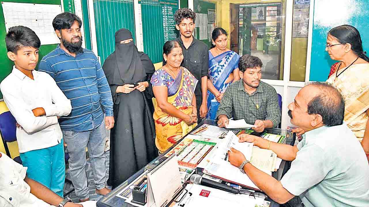 ఒక్క సీటు ప్లీజ్‌