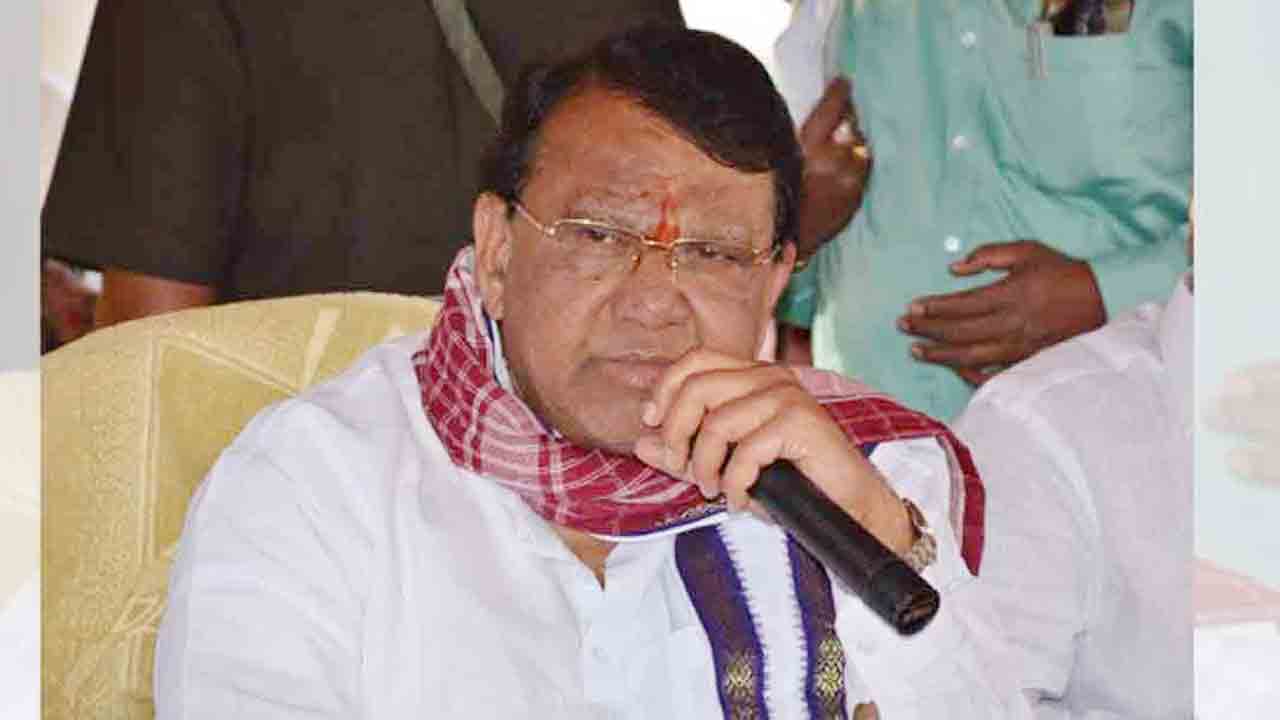 స్పీకర్‌ కాన్వాయ్‌కి ప్రమాదం అవాస్తవం