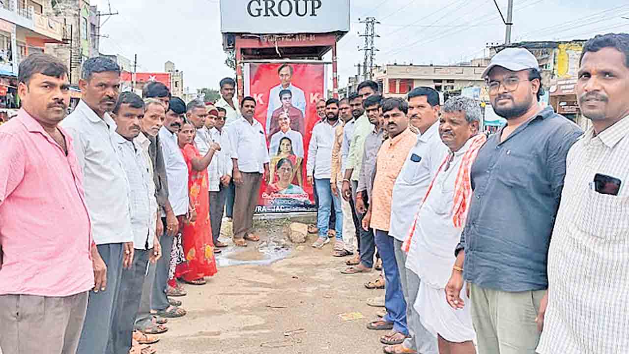 వీఆర్‌ఏల జీవితాల్లో వెలుగులు