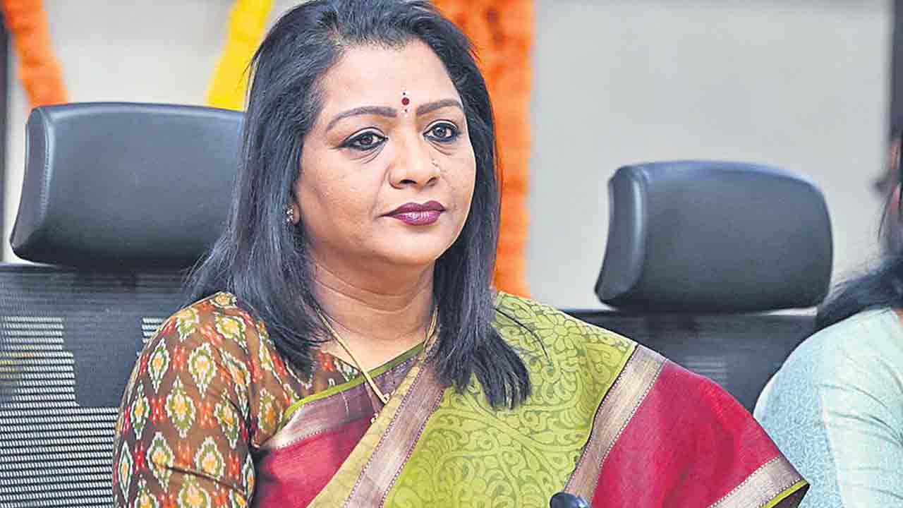 జీహెచ్‌ఎంసీ ఉద్యోగులకు.. సెలవులు రద్దు