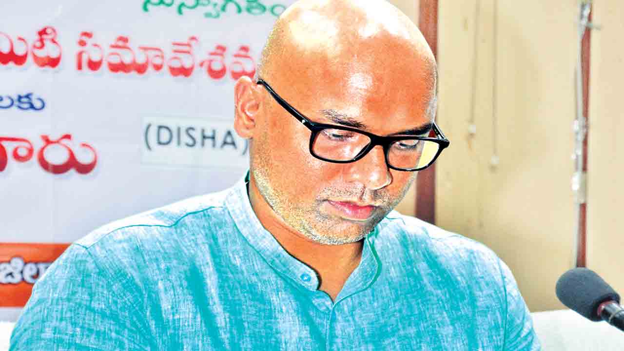 MP Arvind | ఎంపీ అర్వింద్‌కు అసమ్మతి సెగ.. ఒకవైపు బీజేపీ శ్రేణుల తిరుగుబాటు.. మరోవైపు తిట్టిపోస్తున్న నిజామాబాద్‌ ప్రజలు