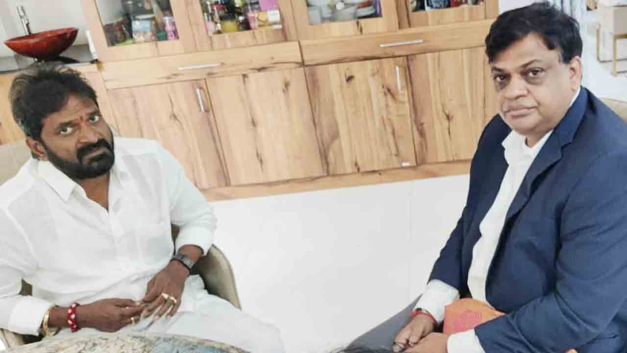 ఐటీ టవర్‌లో సాఫ్ట్‌వేర్‌ కంపెనీ