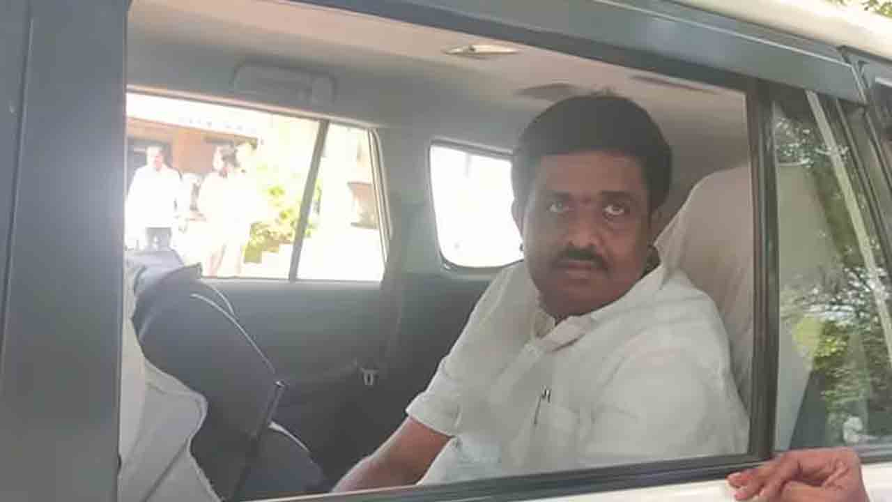 బీజేపీ నుంచి జిట్టా సస్పెన్షన్‌