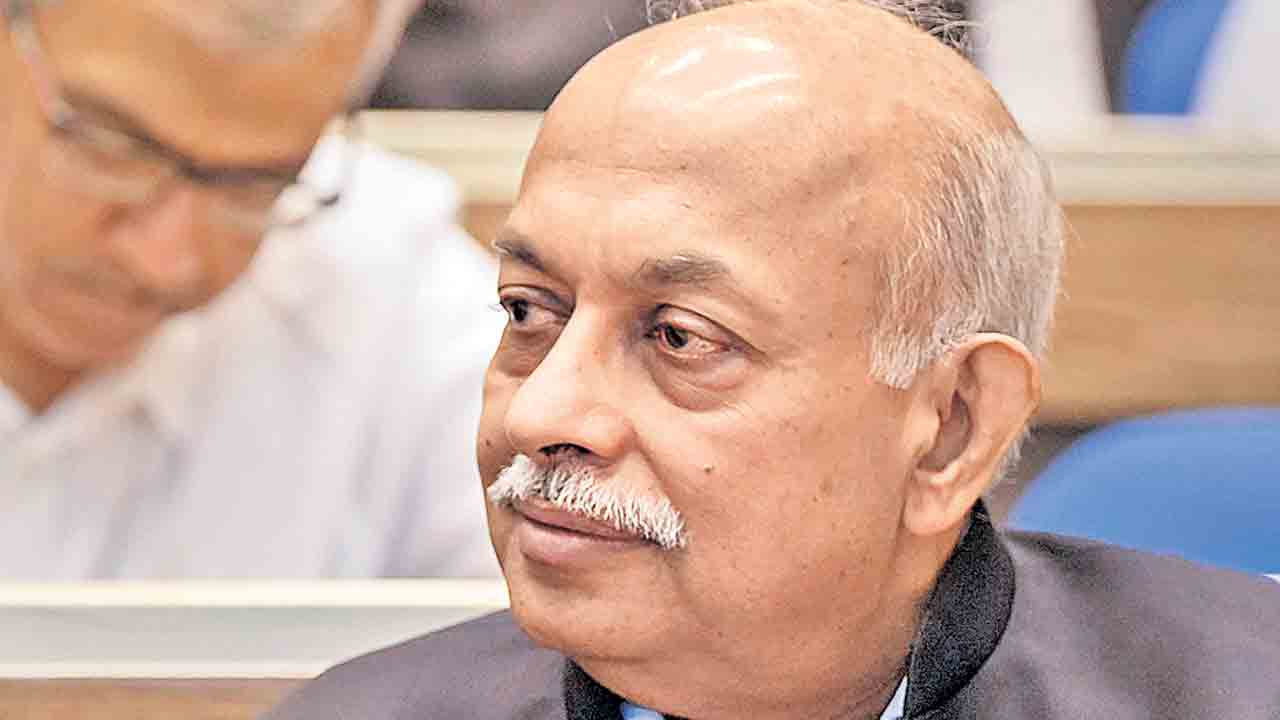 ED Director | ఈడీ డైరెక్టర్గా మిశ్రా ఒక్కడే సమర్థుడా? కేంద్రాన్ని నిలదీసిన సుప్రీంకోర్టు