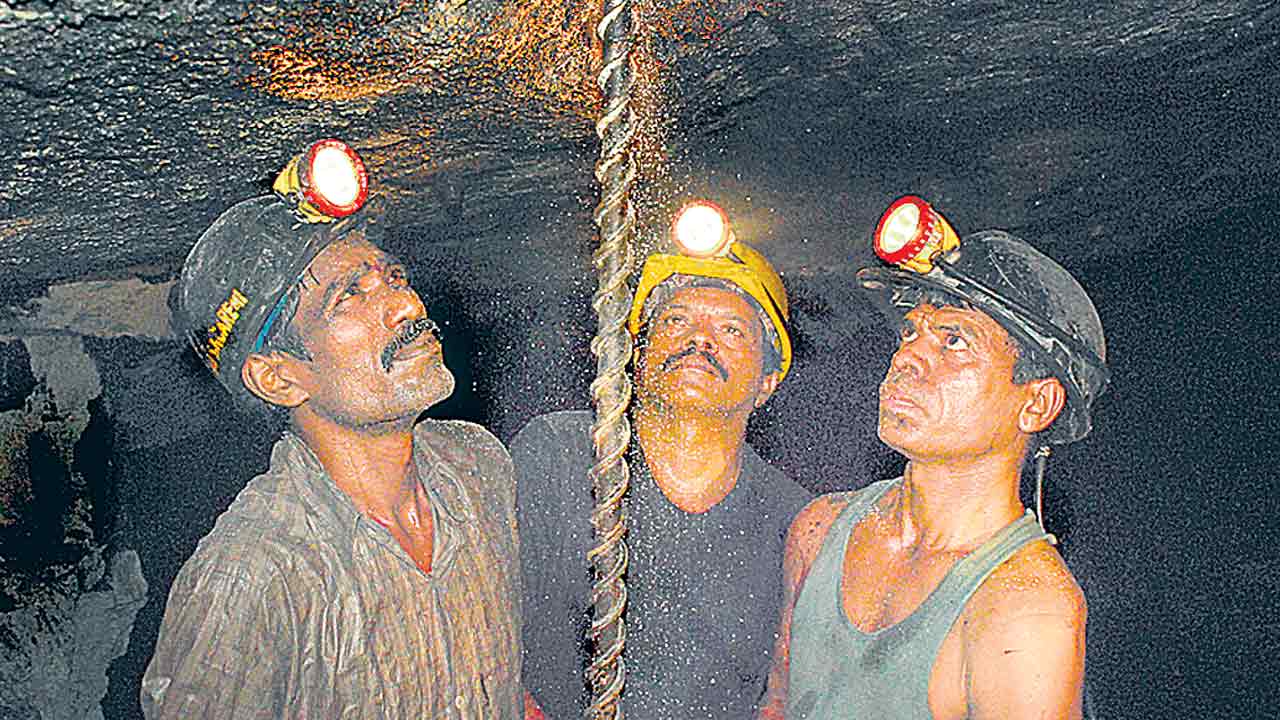 నికర లాభం రూ.2,222 కోట్లు