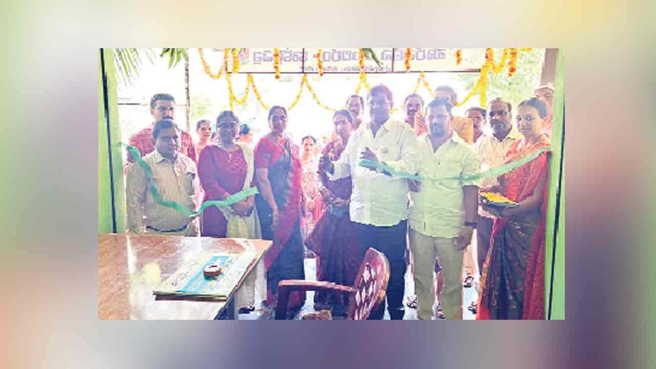 పల్లెల్లో ‘పబ్లిక్‌ లైబ్రరీలు