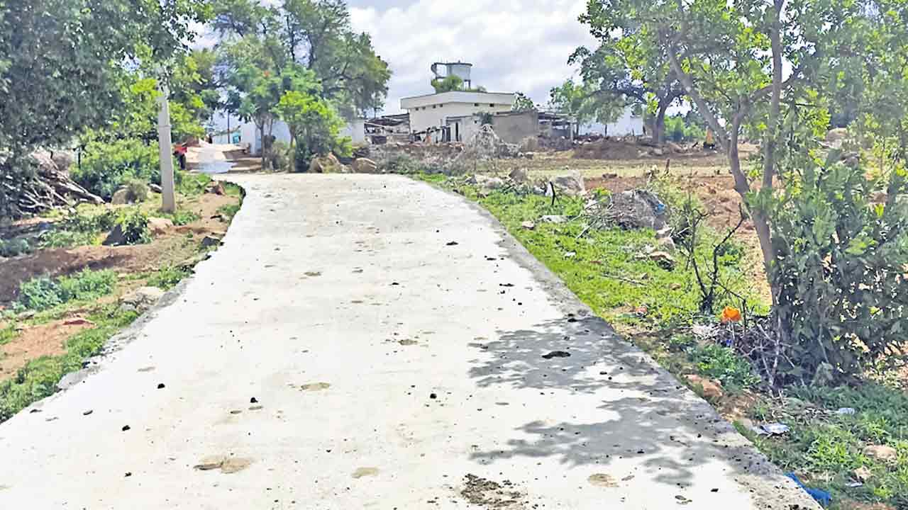 తండాల్లో సకల సౌకర్యాలు