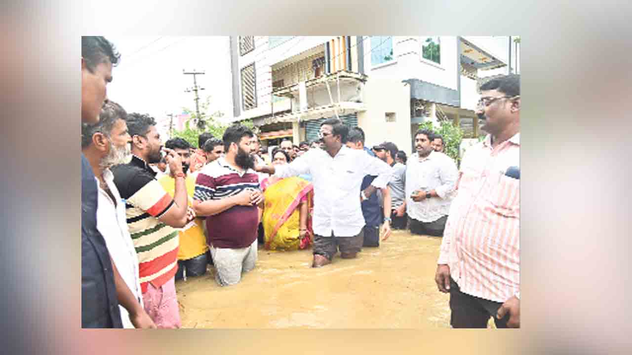మున్నేరు ముప్పు తప్పేలా..