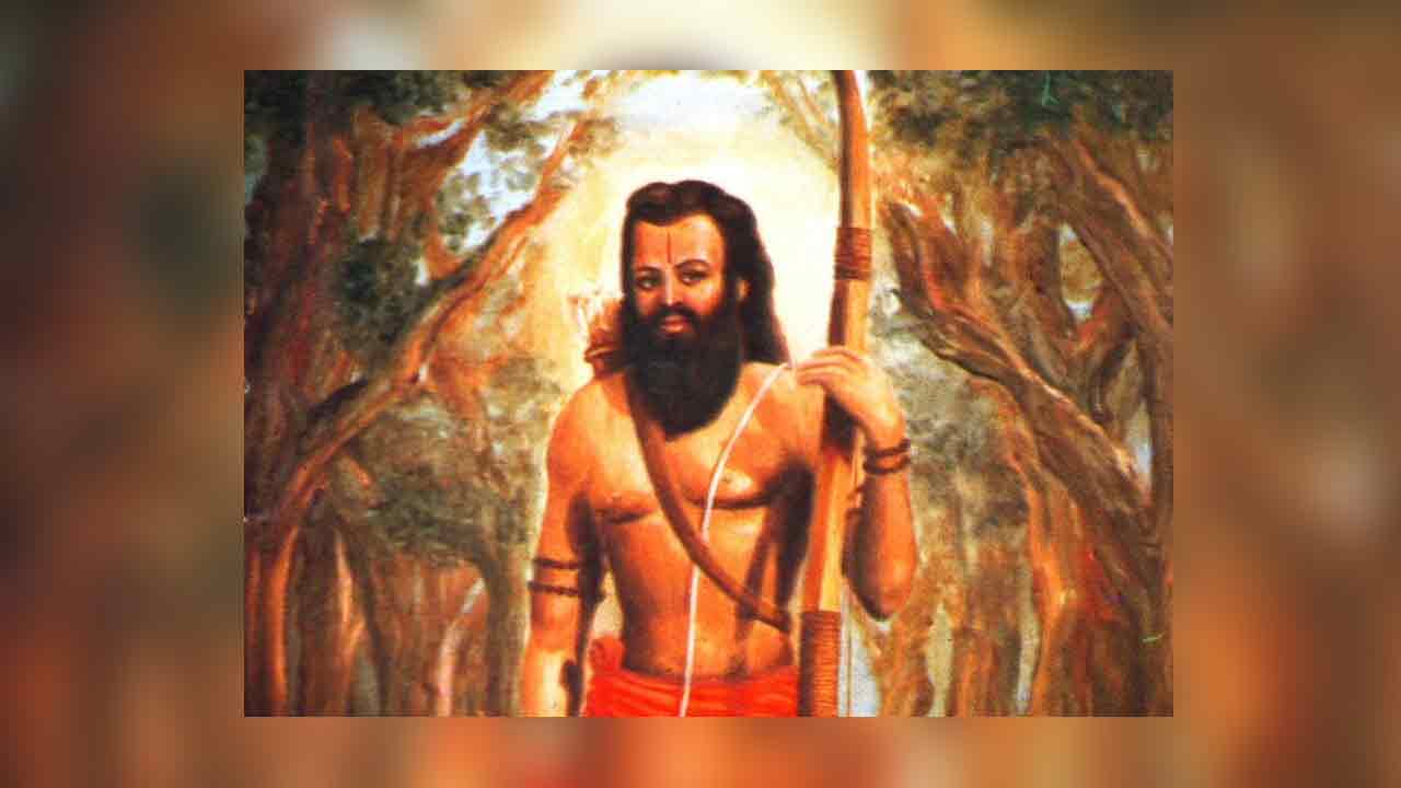 అల్లూరి స్ఫూర్తితో ముందుకు సాగాలి: ముఖ్యమంత్రి కే చంద్రశేఖర్‌రావు