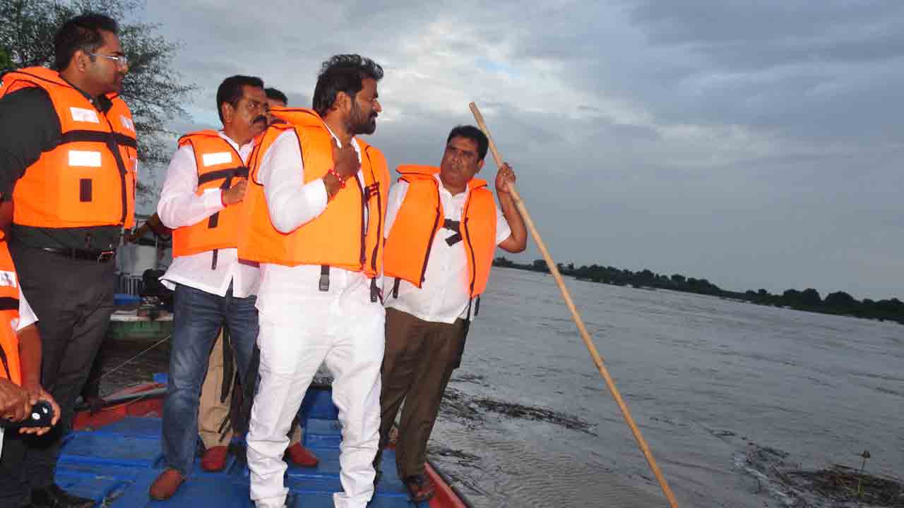 ప్రజలు అప్రమత్తంగా ఉండాలి