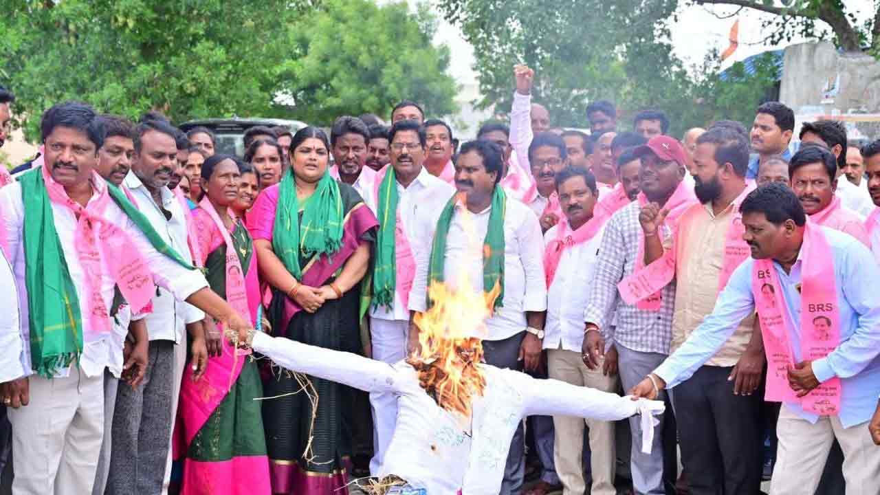 వచ్చే ఎన్నికల్లో కాంగ్రెస్‌కు కరంట్‌ షాక్‌