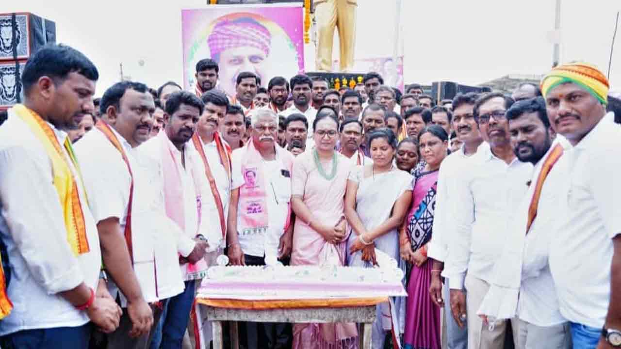 ఘనంగా ఎమ్మెల్సీ పల్లా పుట్టిన రోజు వేడుకులు