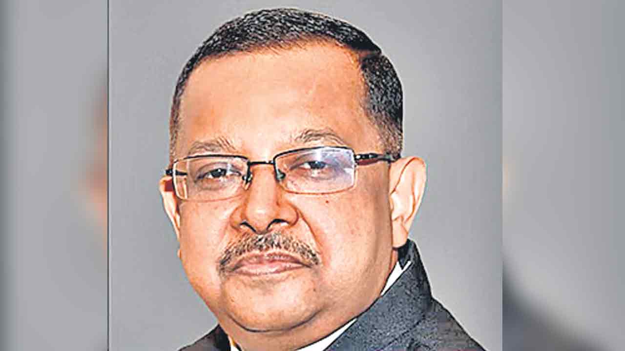 సుప్రీంకోర్టు జడ్జిగా జస్టిస్ భూయాన్