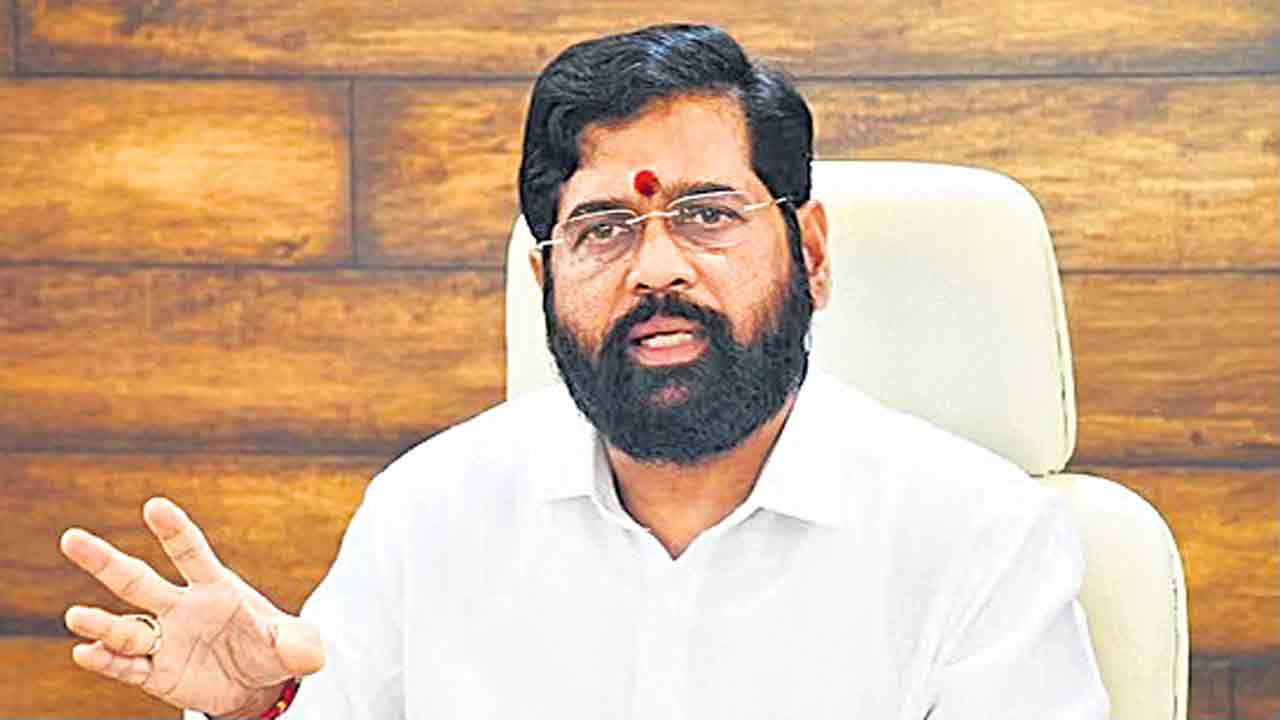 Eknath Shinde | షిండే వర్గంలో గుబులు.. తాజా పరిణామాలపై మంతనాలు