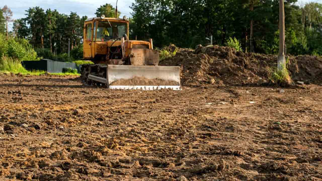 Vasthu Shastra | స్థల శుద్ధి అంటే.. భూమిని తవ్వి, మట్టి మొత్తం ఎత్తిపోయాలా? వాస్తు ఏం చెబుతున్నది?