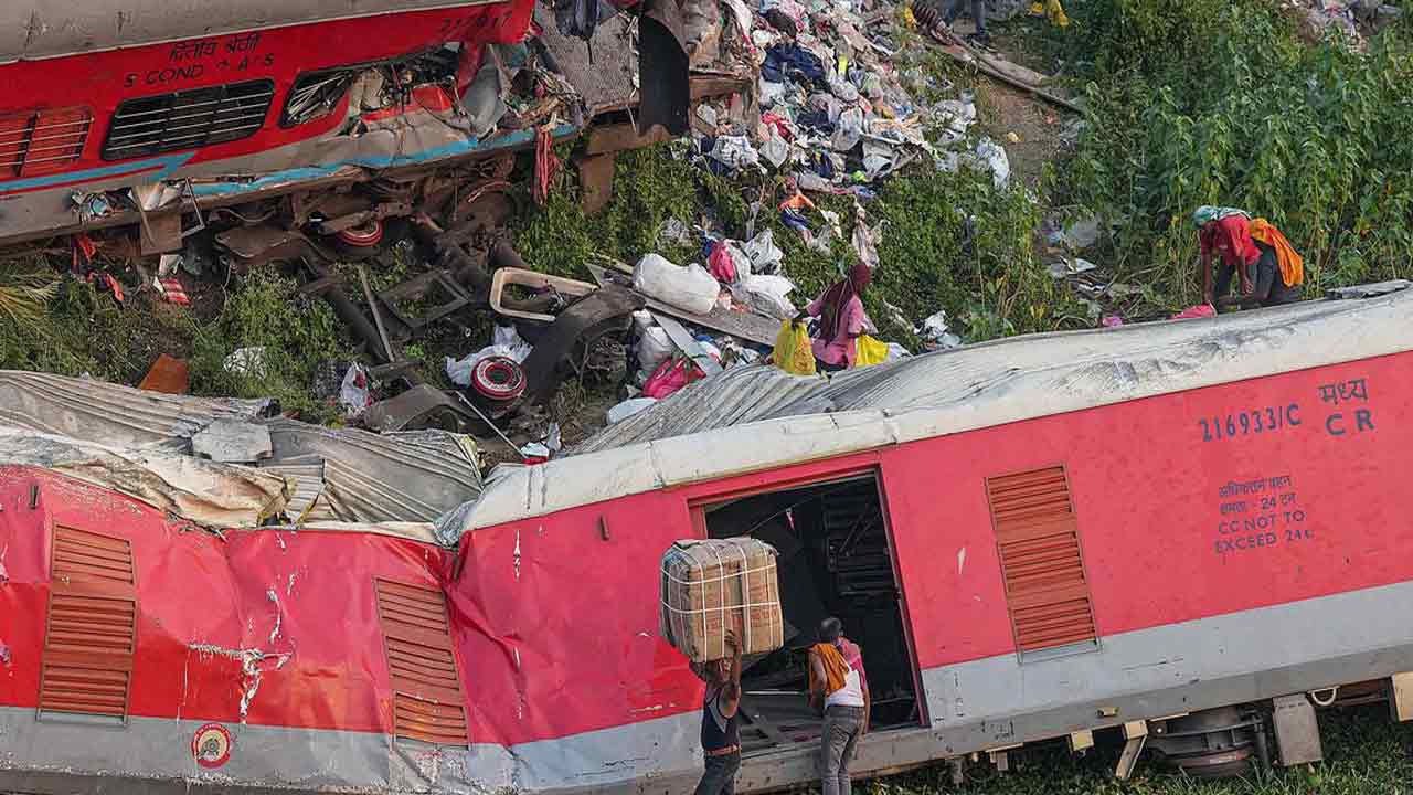 ఒడిశా రైలు ప్రమాదంలో తొలి అరెస్ట్‌