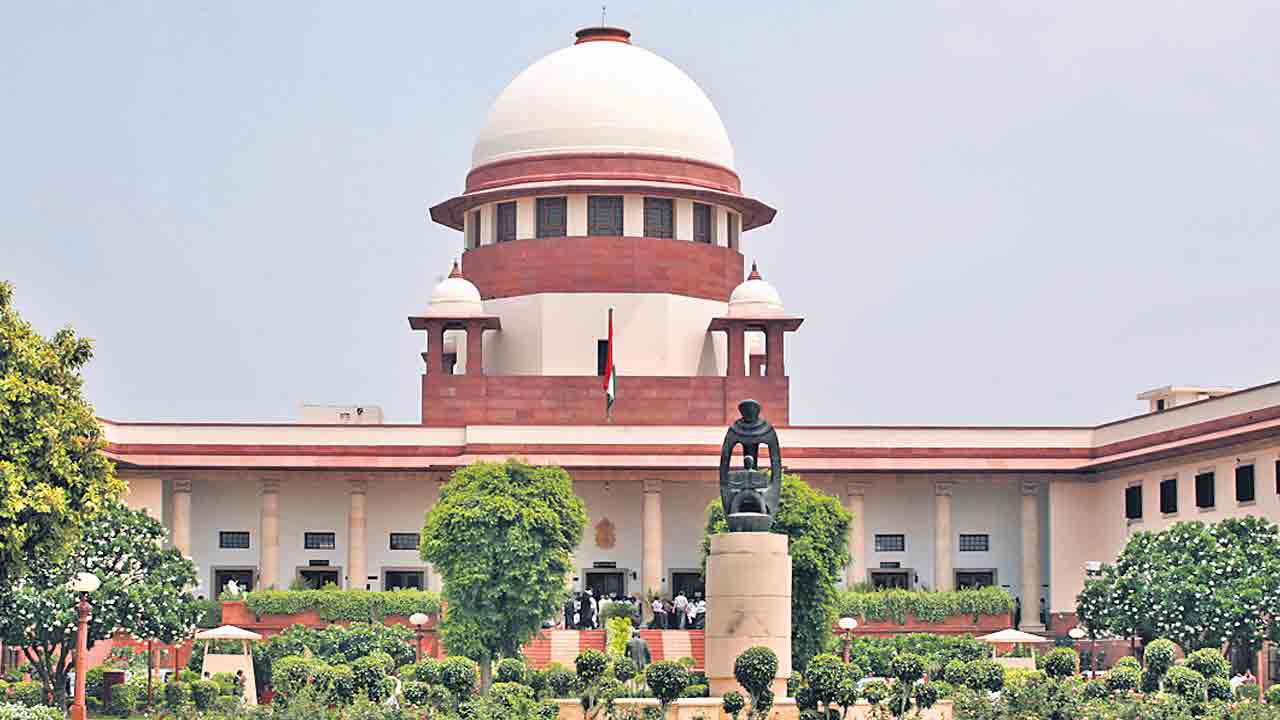 దర్యాప్తు తీరుపై కవిత కేసు ఈడీకి సుప్రీం నోటీసు