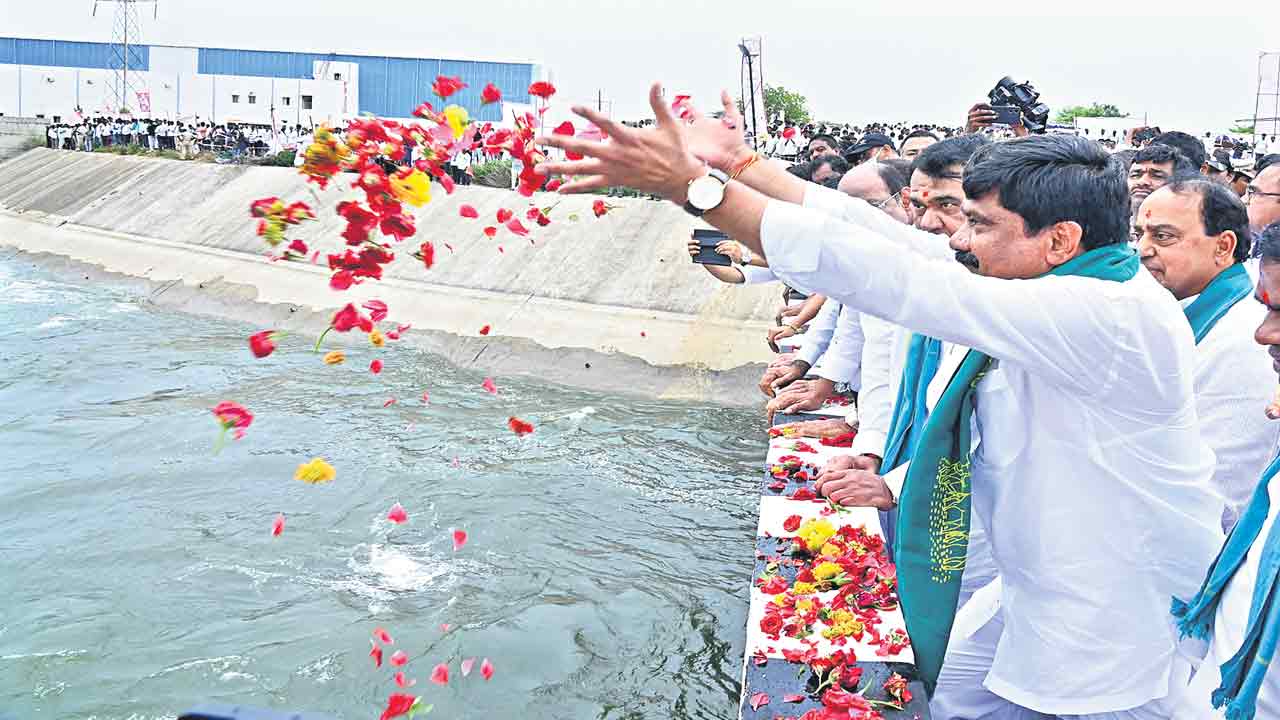 Kaleshwaram | ఎస్సారెస్పీలోకి కాళేశ్వర గంగమ్మ.. తెలంగాణలో కాలం కాకున్నా సాగుకు ఢోకా లేదు