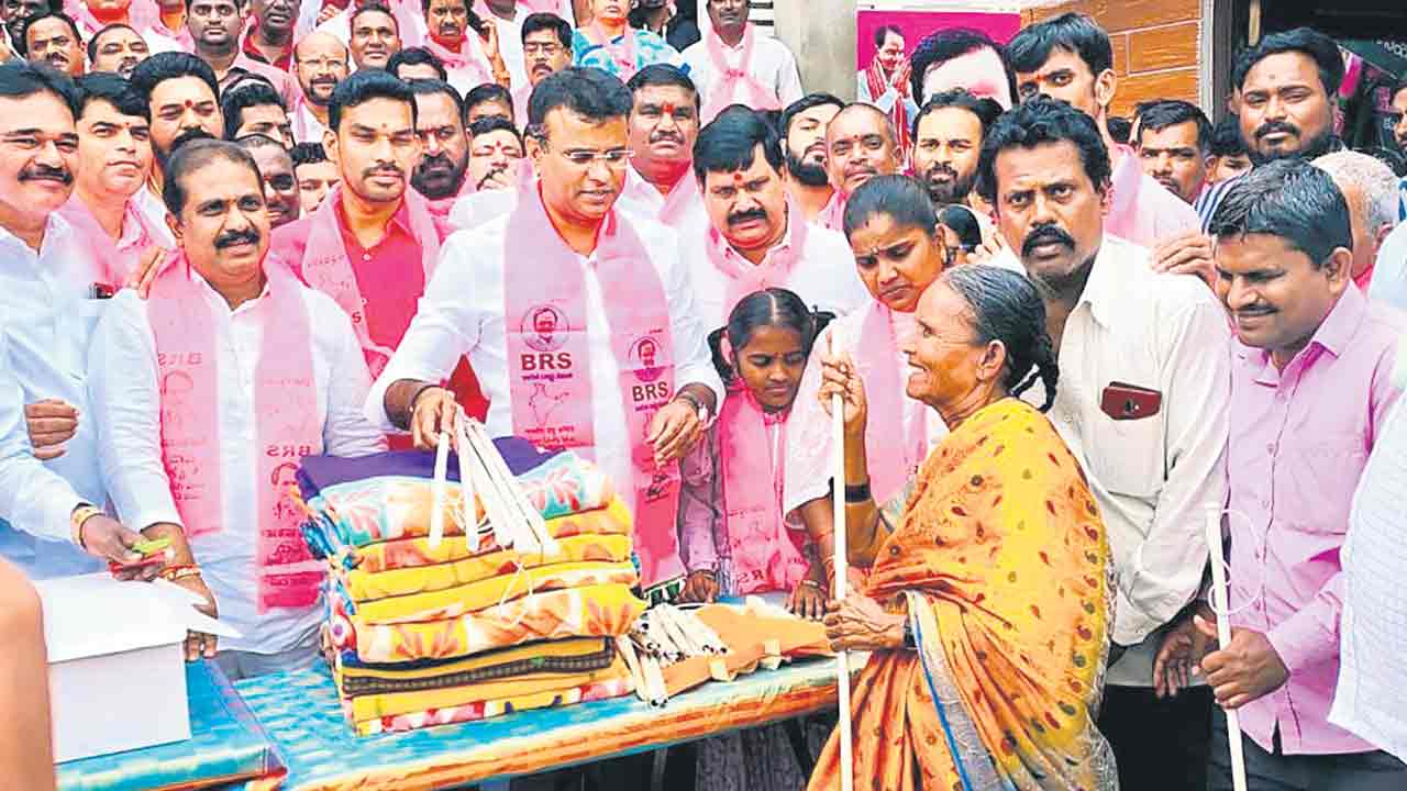 జై.. కేటీఆర్‌.. గళమెత్తిన అభిమానం