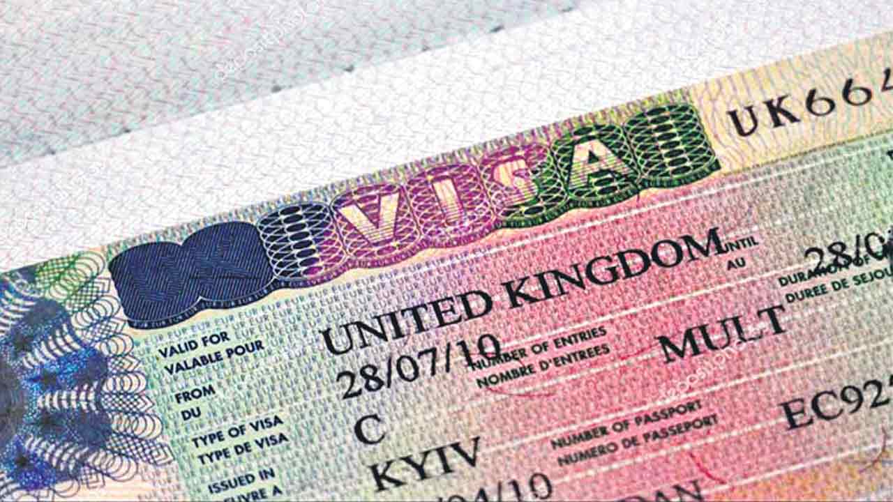 UK Visa | యూకే వీసా రుసుముల పిడుగు.. భారీగా పెంచేసిన సునాక్‌ ప్రభుత్వం