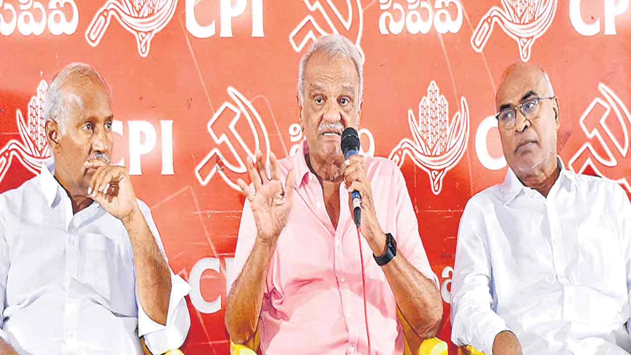 మత కల్లోలాలకు మోదీ కుట్ర