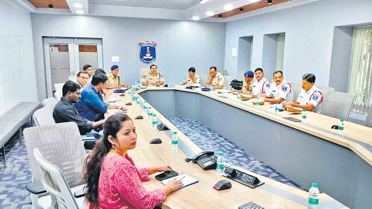 ట్రాఫిక్‌ సమస్య పరిష్కారానికి ప్రత్యేక ప్రణాళిక