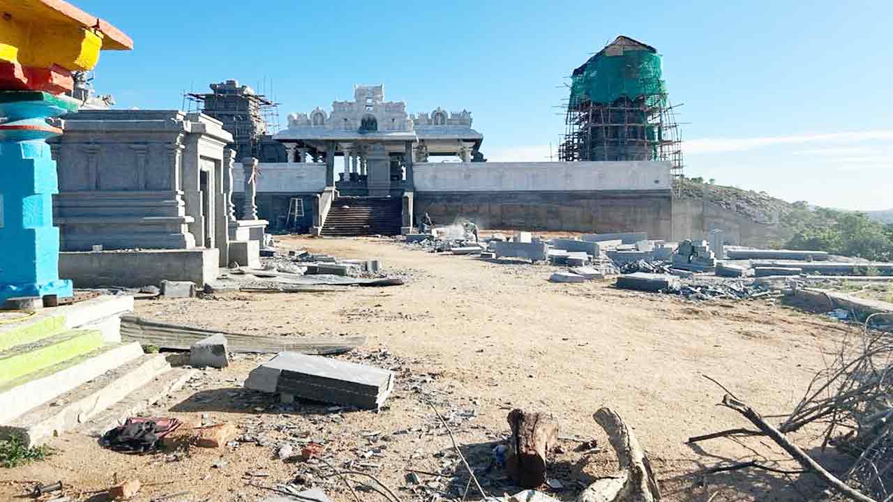 వల్మిడి మరో భద్రాద్రి