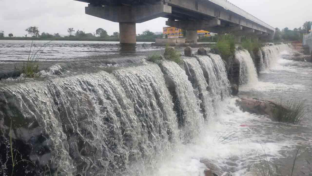 జూరాలలో విద్యుదుత్పత్తి ప్రారంభం