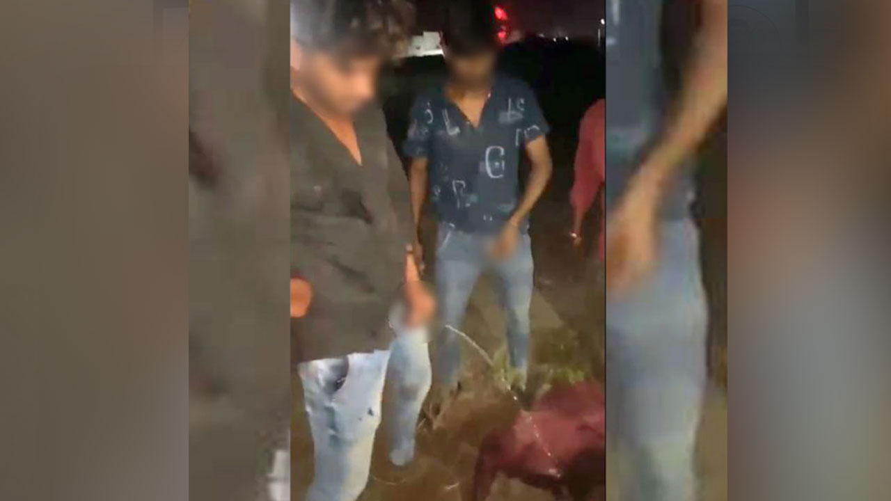 AP News | మ‌ద్యం తాగించి.. గిరిజ‌న యువ‌కుడి నోట్లో మూత్రం పోసి..