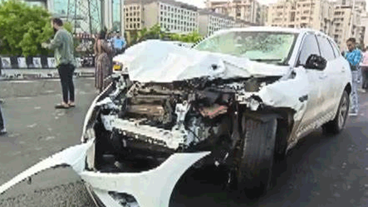 Road Accident | యాక్సిడెంట్ జరిగిన చోట గుమిగూడిన జనంపైకి దూసుకెళ్లిన కారు.. 9 మంది మృతి